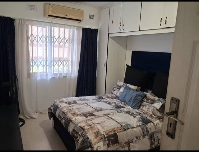 5 BEDROOM HOUSE FOR SALE IN BLUFF